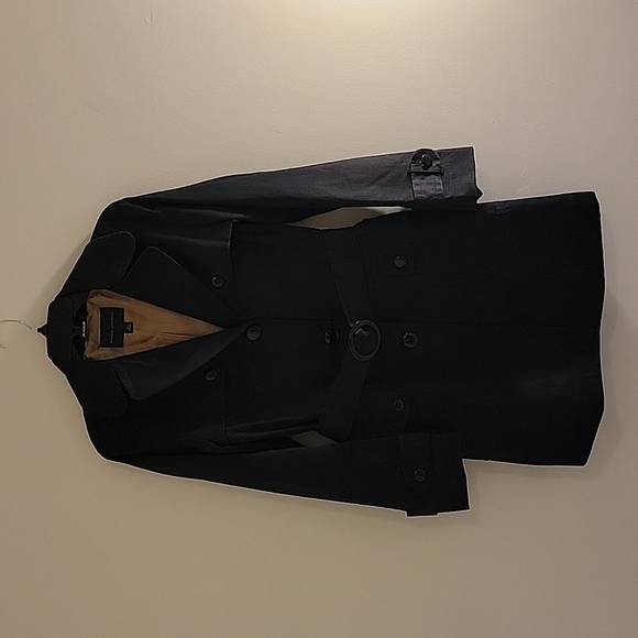 Banana Republic Jackets & Blazers - NWOT Banana Republic Essential Black Belted Trench Coat Size: L